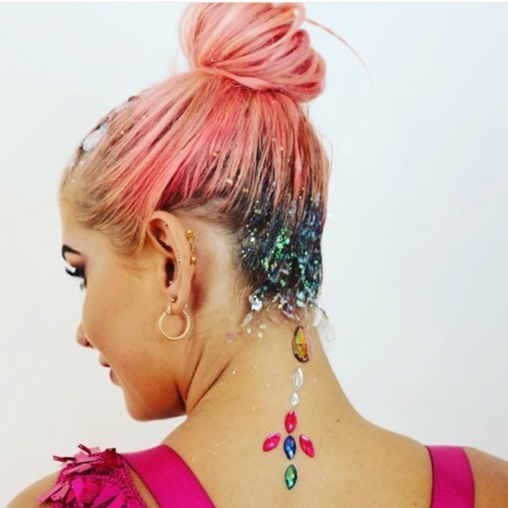 Glitter Everywhere 💎 - Picture 4 of 8